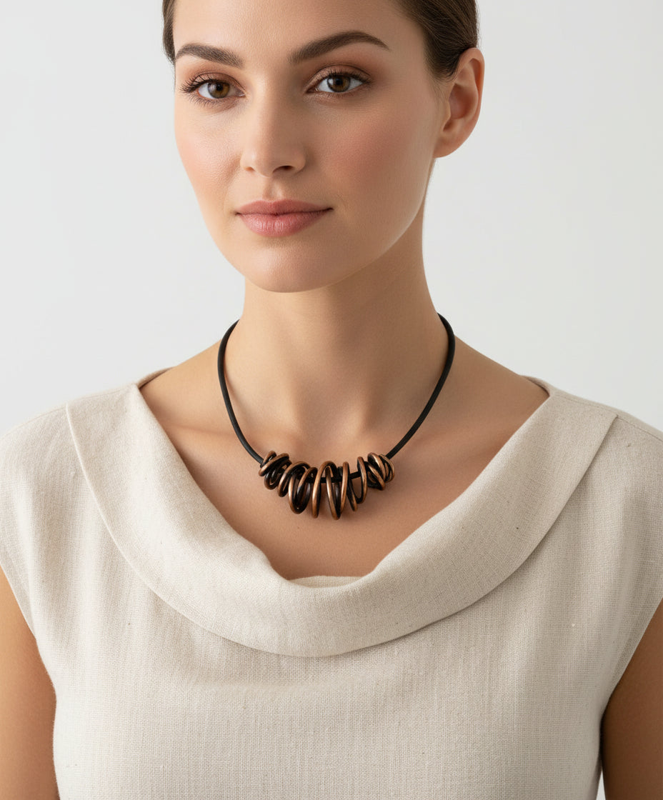 Collar de cobre Espiral - Amparo Valencia Joyas