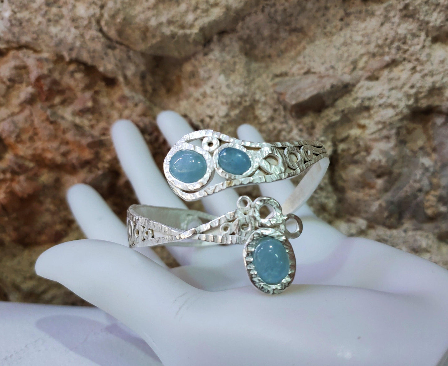 Esclava de plata con aguamarinas - Amparo Valencia Joyas