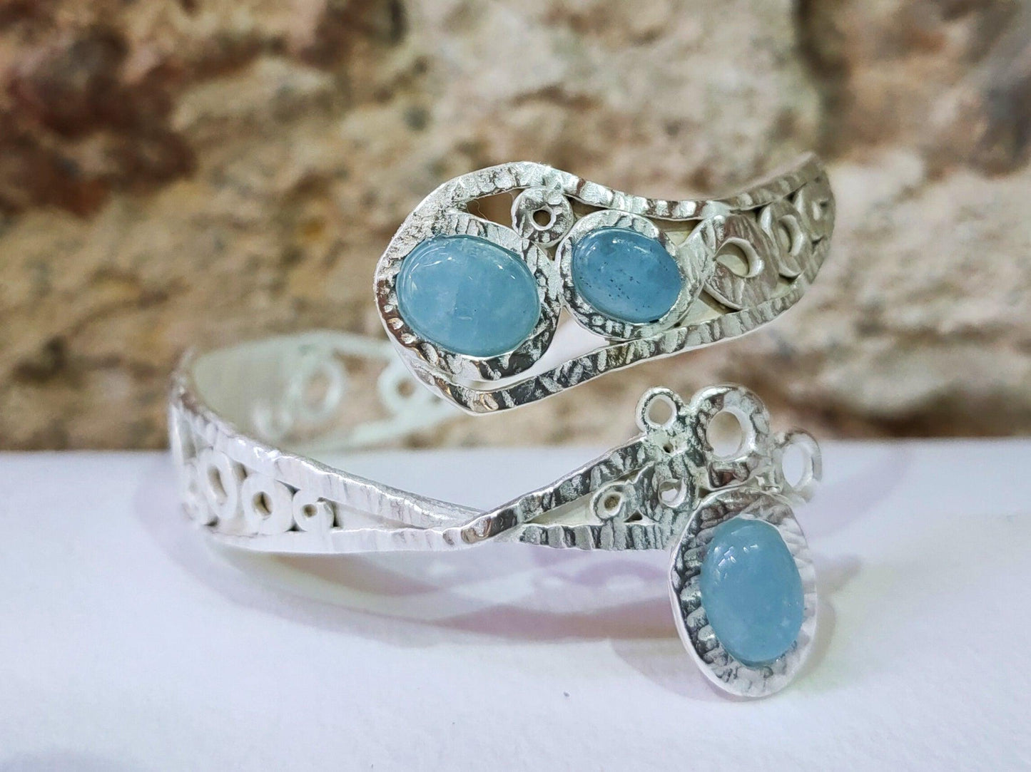 Esclava de plata con aguamarinas - Amparo Valencia Joyas
