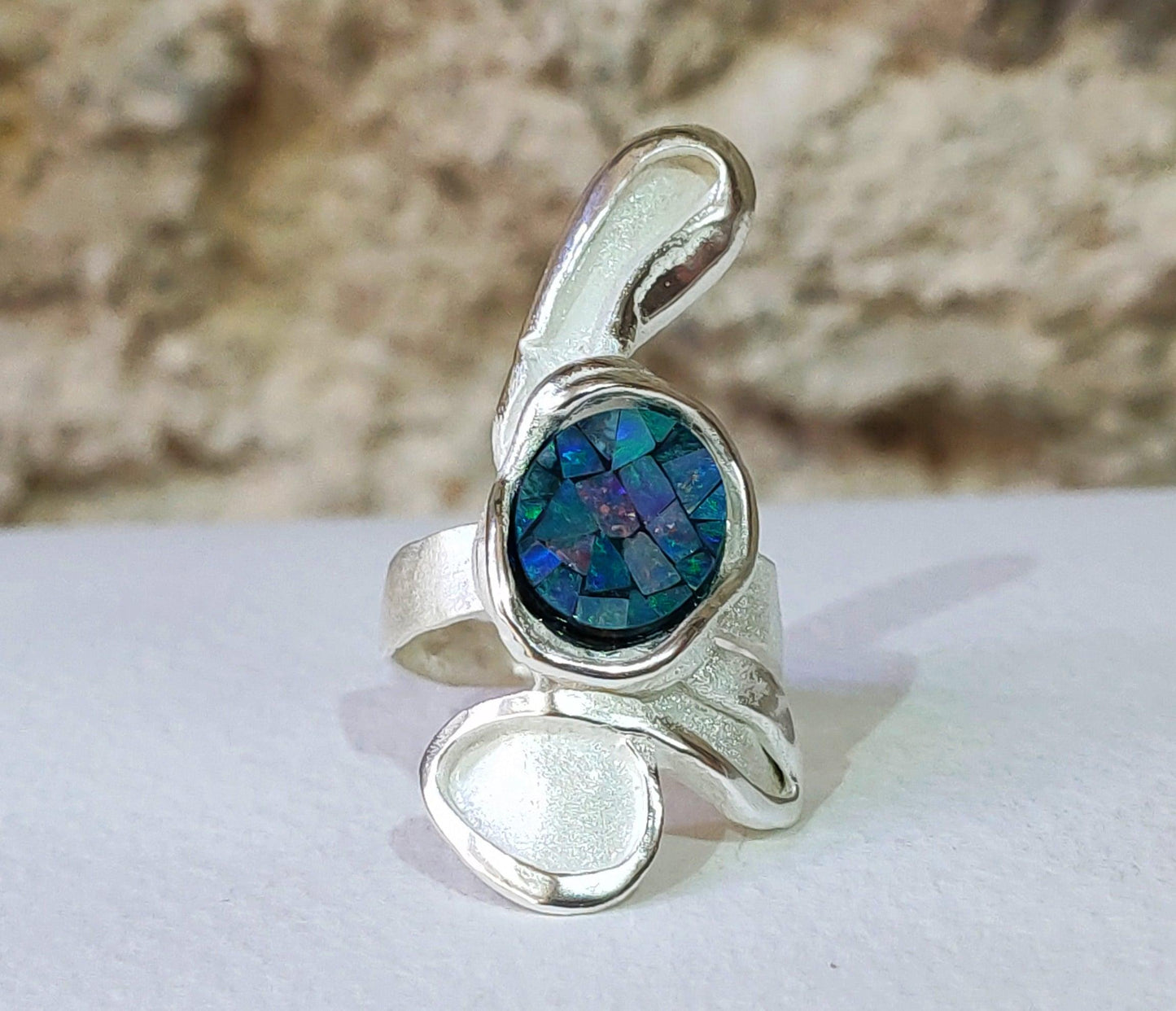 Anillo de plata con ópalo mosaico - Amparo Valencia Joyas